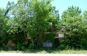 Abandoned business in Neosho Falls, Kansas